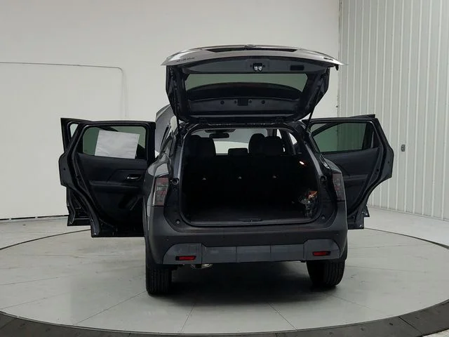 2026 Nissan KICKS SR - Photo 14