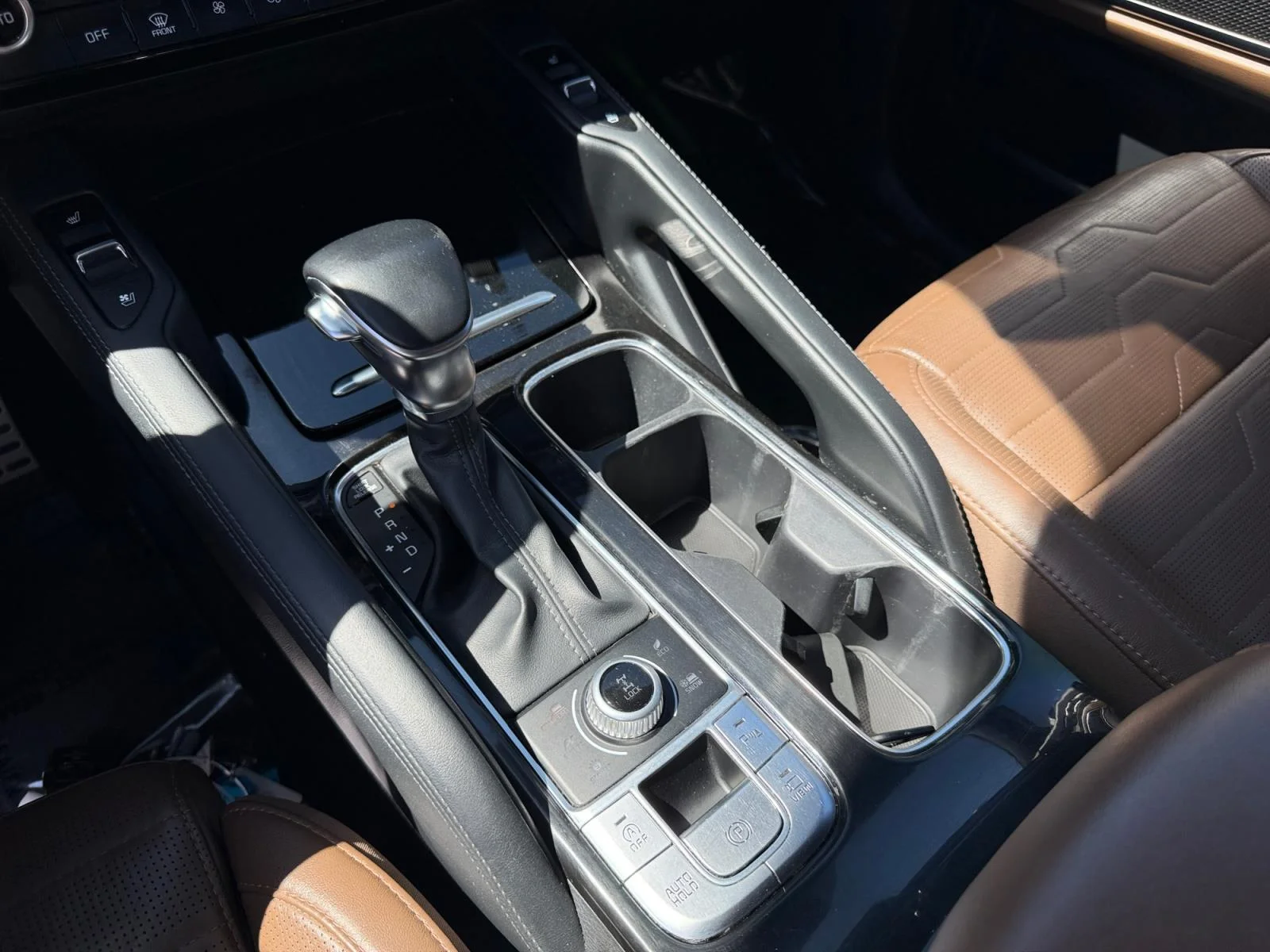 2020 Kia Telluride SX - Photo 15
