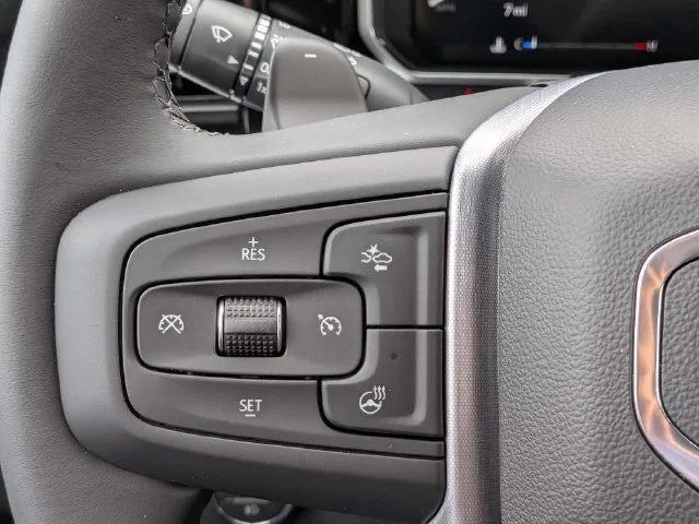 New 2026 Glacier White Tricoat GMC SLT image 26
