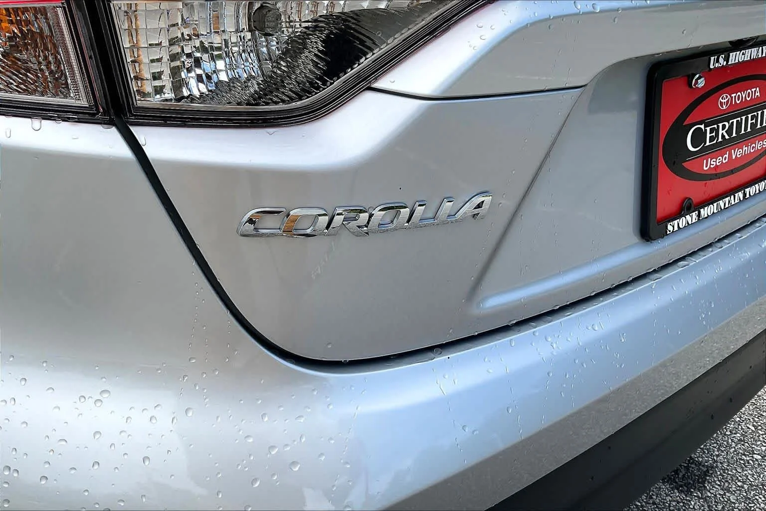 Used 2026 Classic Silver Metallic Toyota Hybrid LE image 10