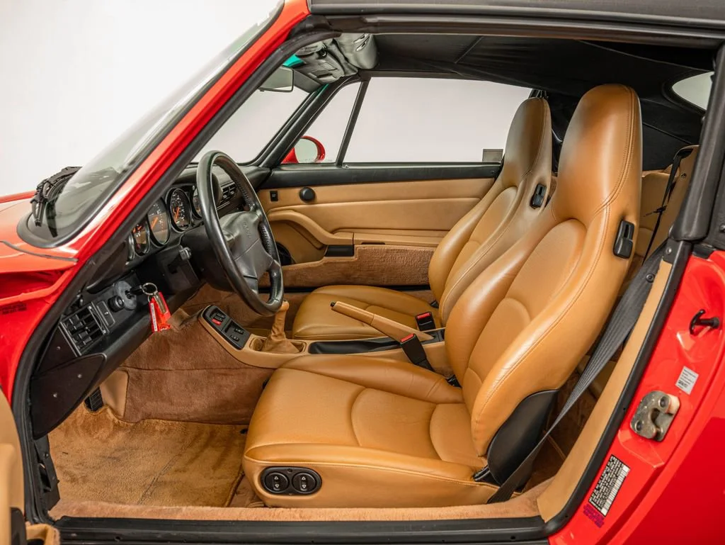 Used 1995 Guards Red Porsche  image 5
