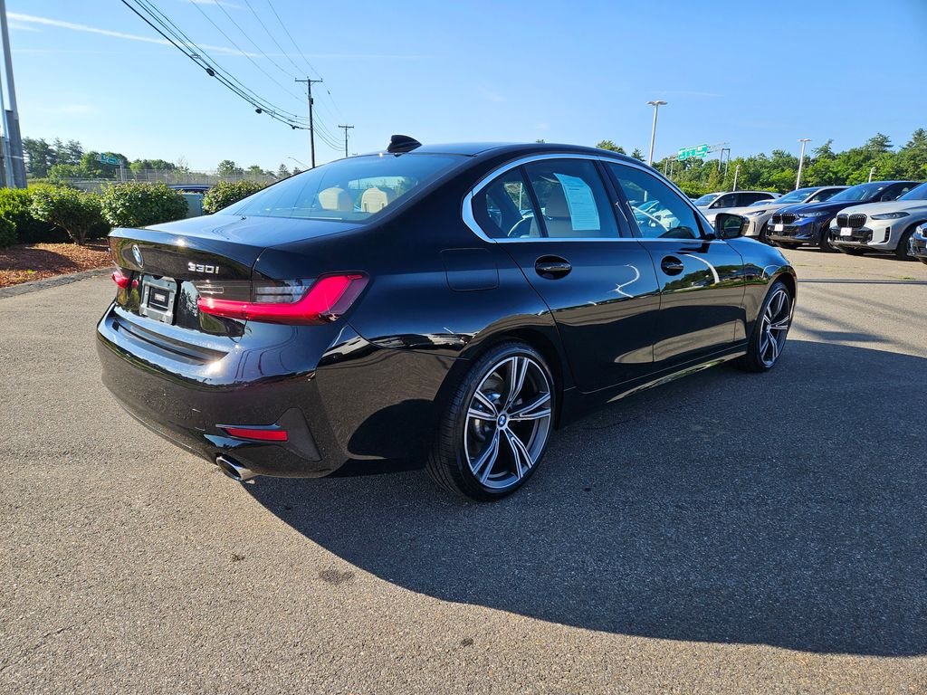 Used 2021 Jet Black BMW 330i xDrive image 7