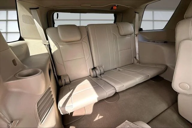 Used 2019 White GMC Denali image 27