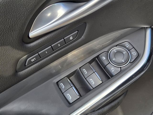Used 2025 Silver Cadillac Premium Luxury image 15