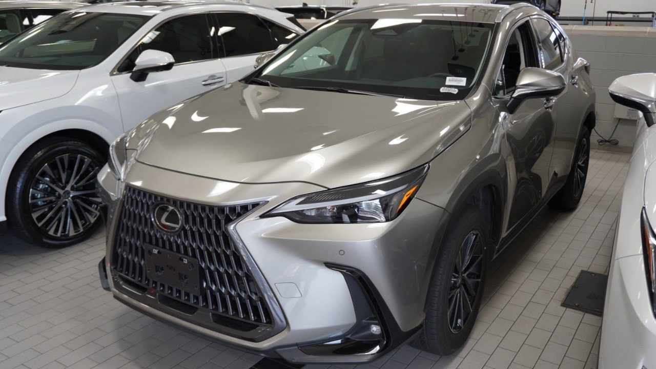 2025 Lexus NX 250