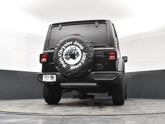 New 2026 Black Clear-Coat Exterior Paint Jeep Sport S image 23