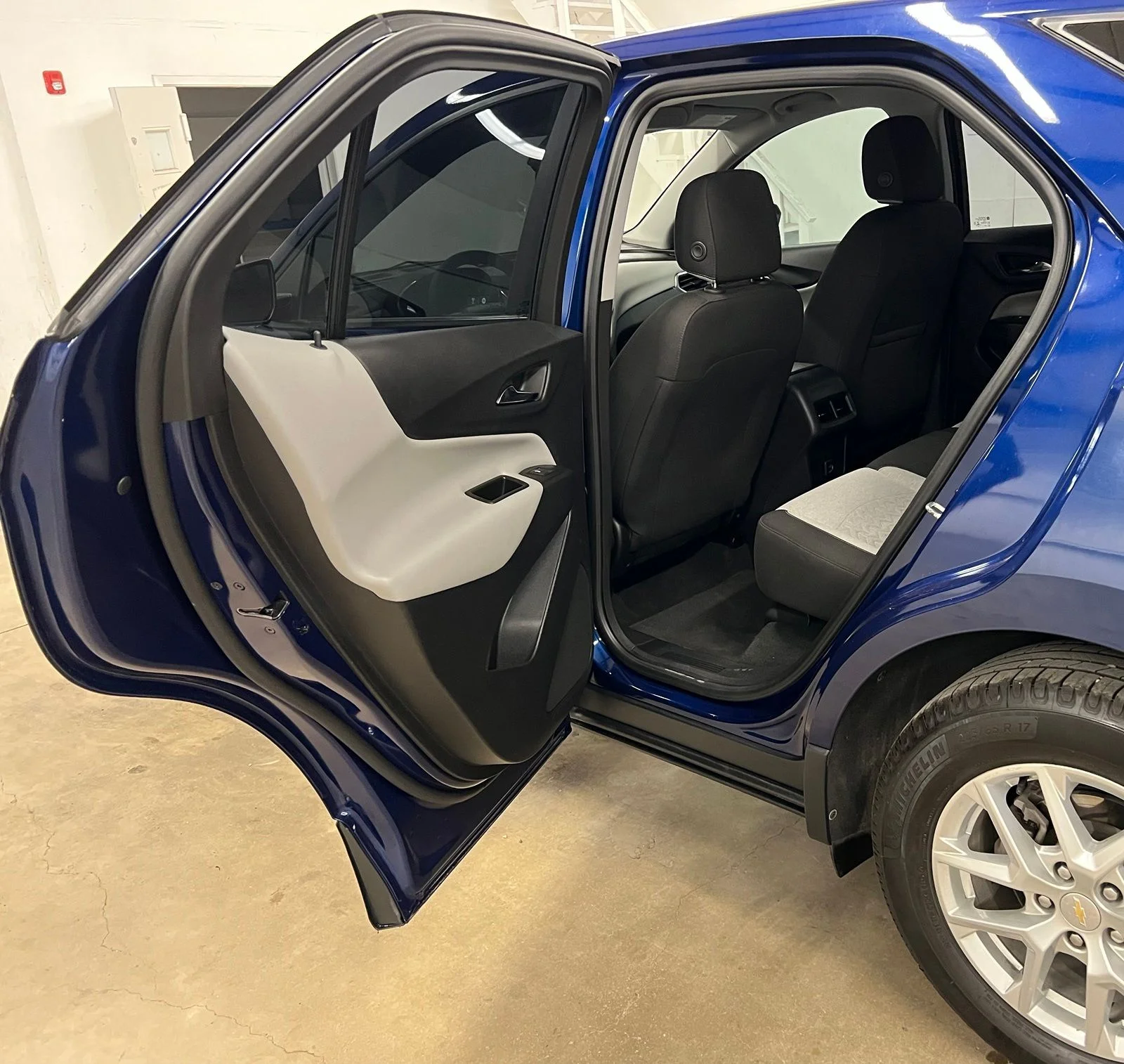 Used 2023 Blue Chevrolet LS image 23