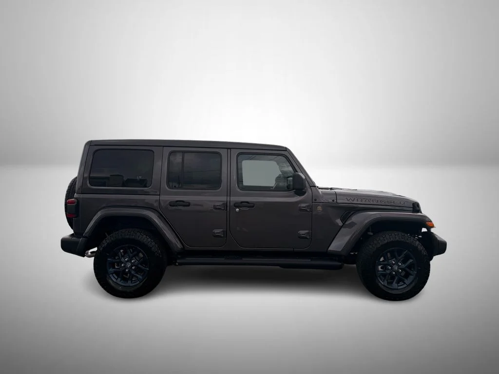 New 2026 Granite Crystal Metallic Clear-Coat Exterior Paint Jeep 85th Anniversary Edition image 5