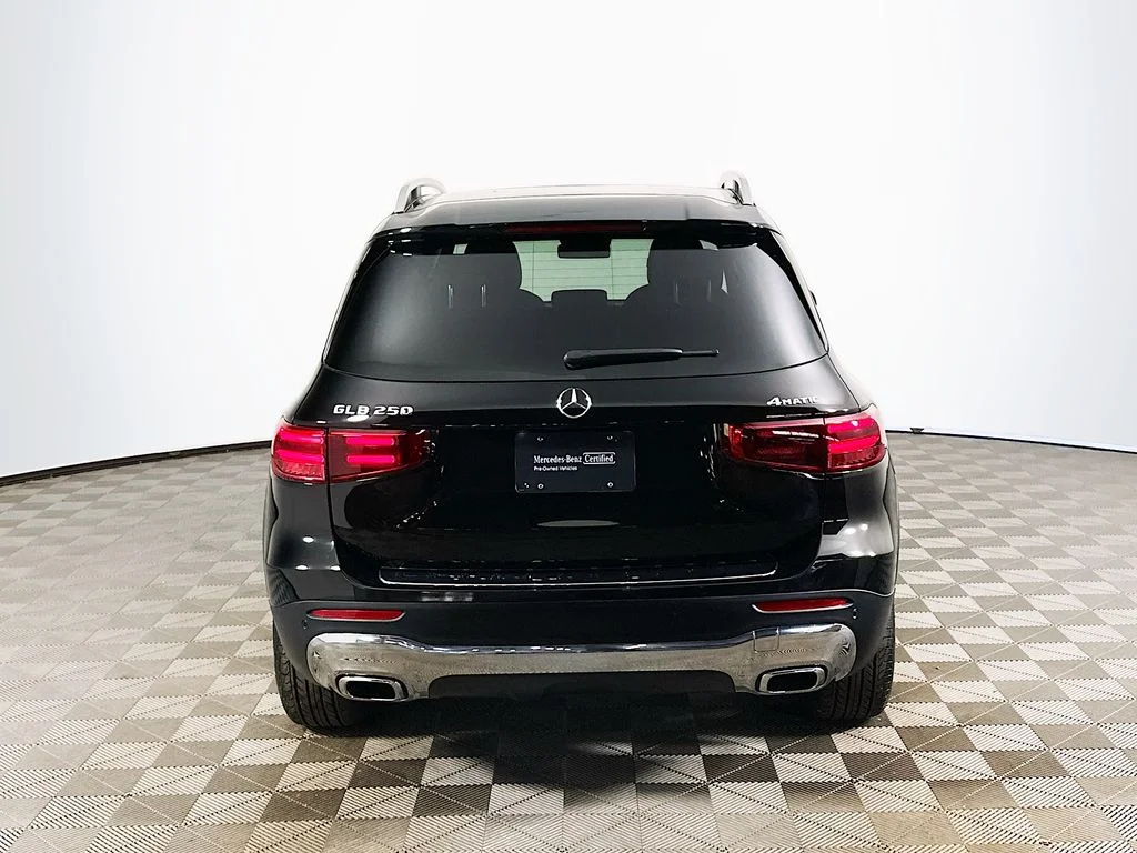 Used 2026 Black Mercedes-Benz GLB 250 image 5