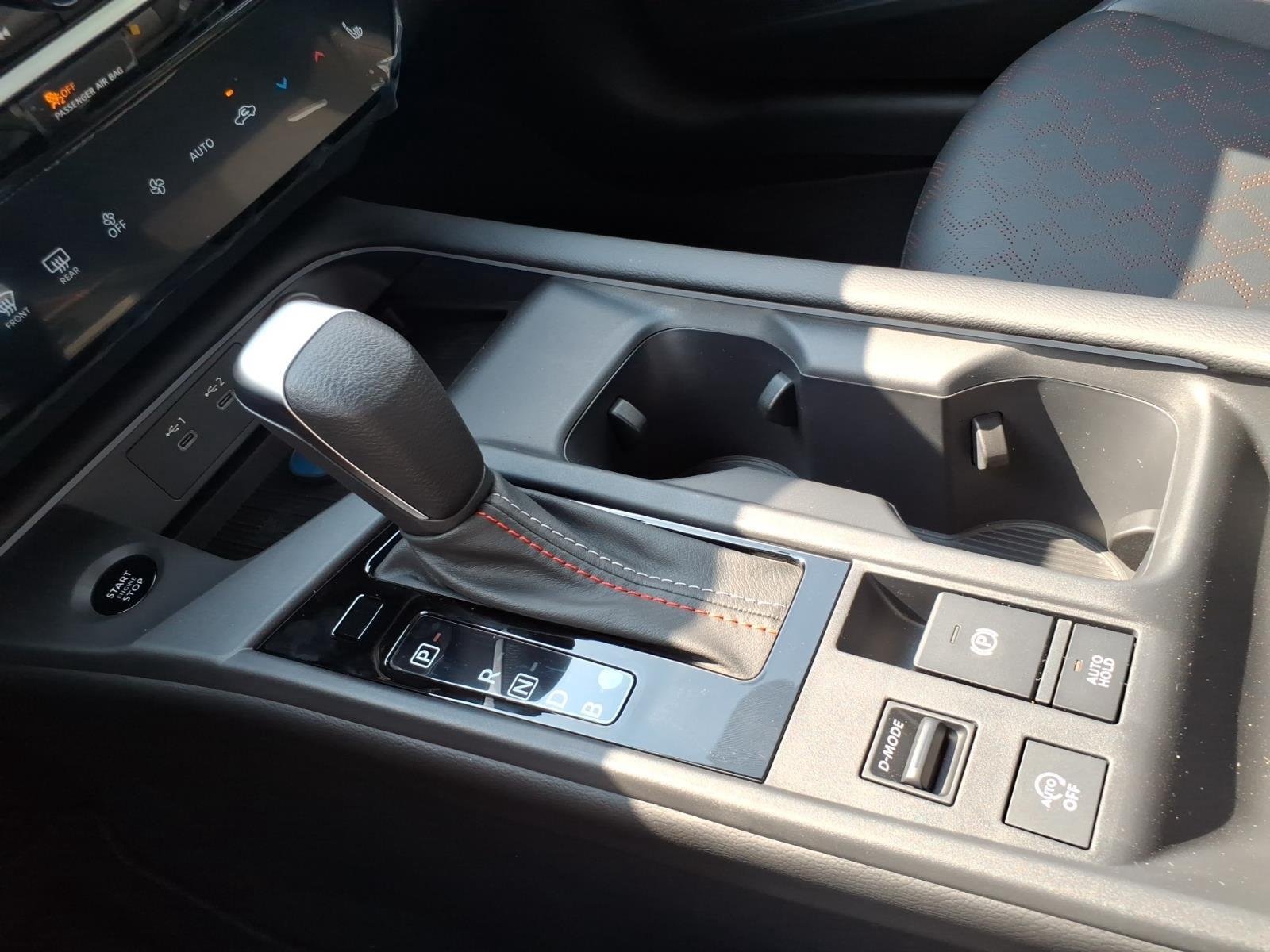 New 2027 Gun Metallic Nissan SR image 19