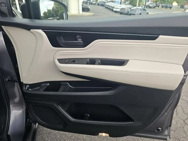 2025 Honda Odyssey Touring - Photo 11