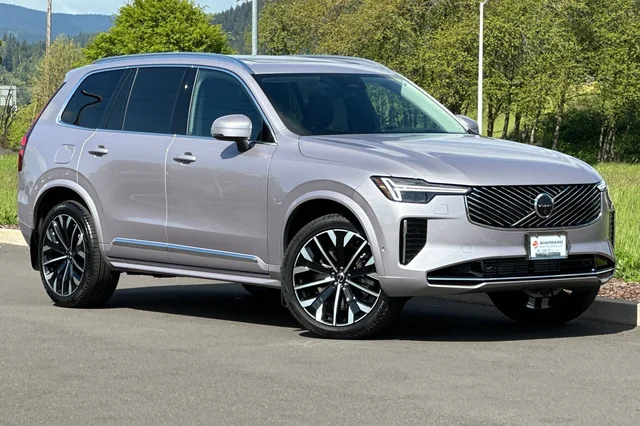 2026 Volvo XC90 Plug-In Hybrid Ultra