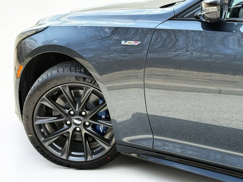 Used 2026 Deep Space Metallic Cadillac V-Series image 8
