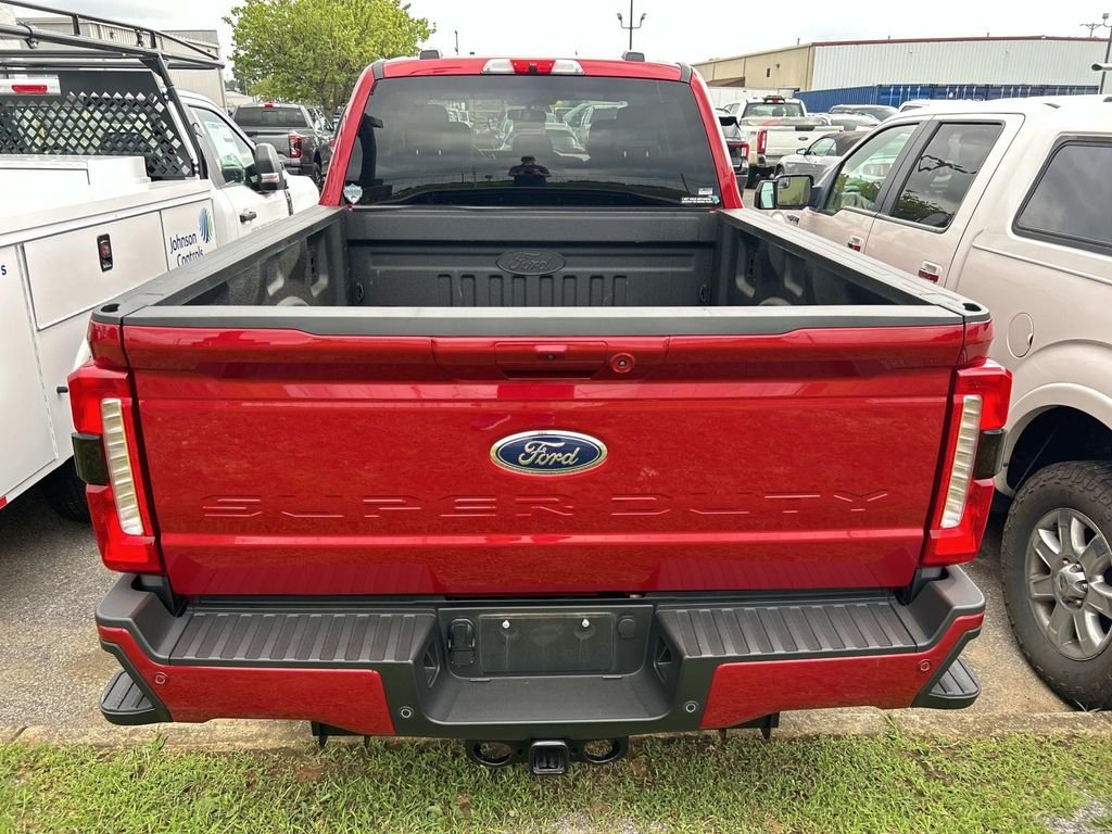 Used 2024 Red Metallic Ford XLT image 4