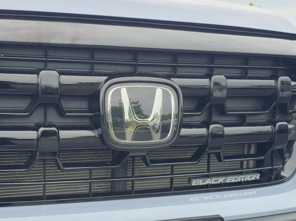 2025 Honda Ridgeline Black Edition - Photo 30