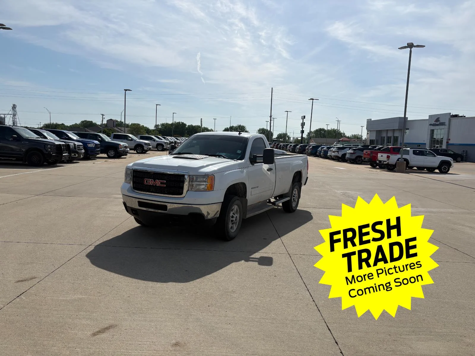 2012 GMC Sierra 4WD Regular Cab 8ft SLE's photo