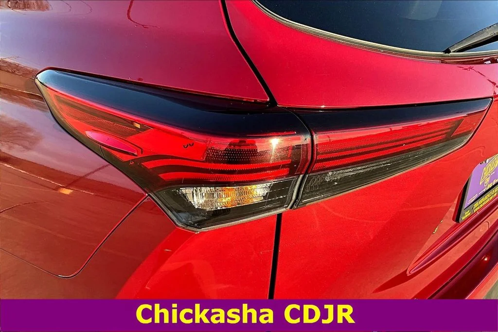 2022 Toyota Highlander XLE - Photo 22
