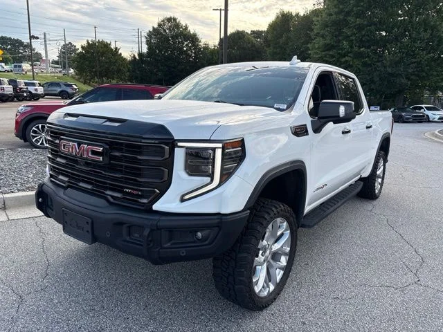 Used 2023 White GMC AT4X image 4
