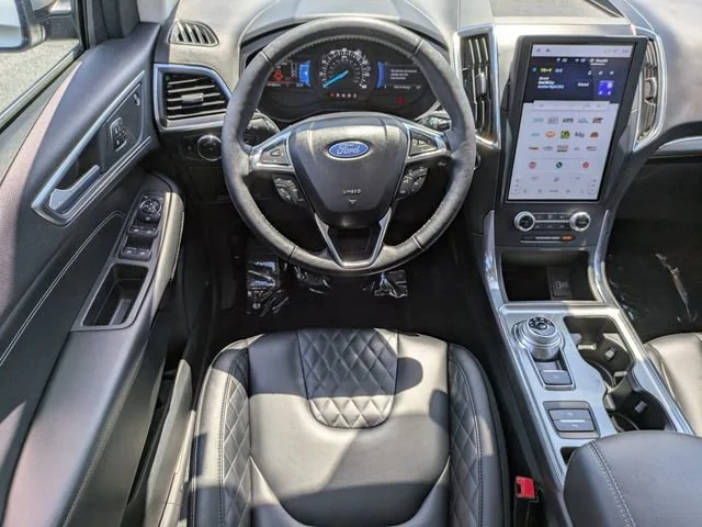 Used 2024 Silver Ford Titanium image 20