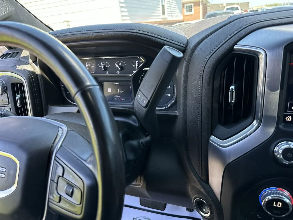 Used 2019 SUMMIT WHITE GMC SLT image 12