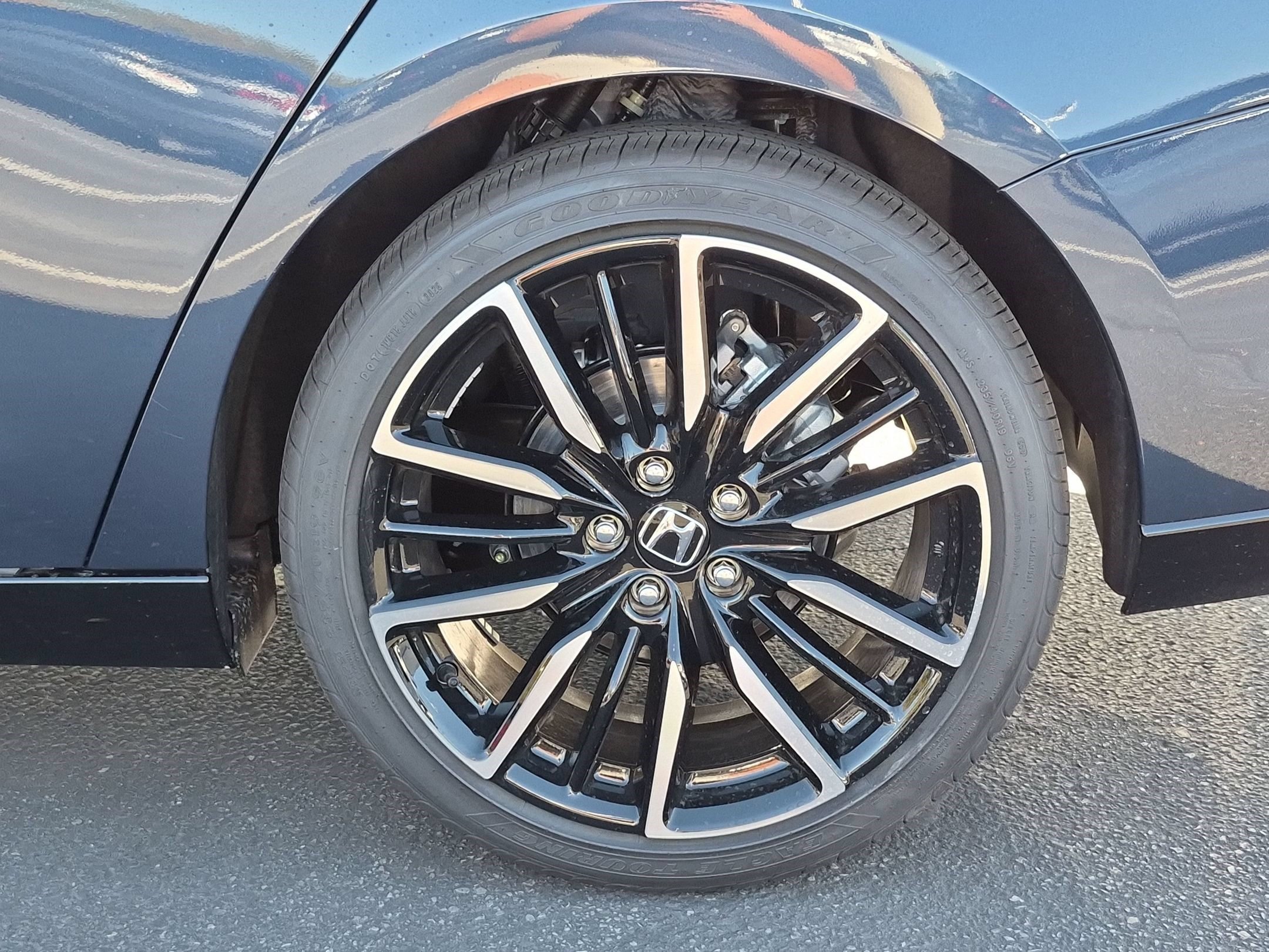 New 2026 Canyon River Blue Metallic Honda Touring image 11