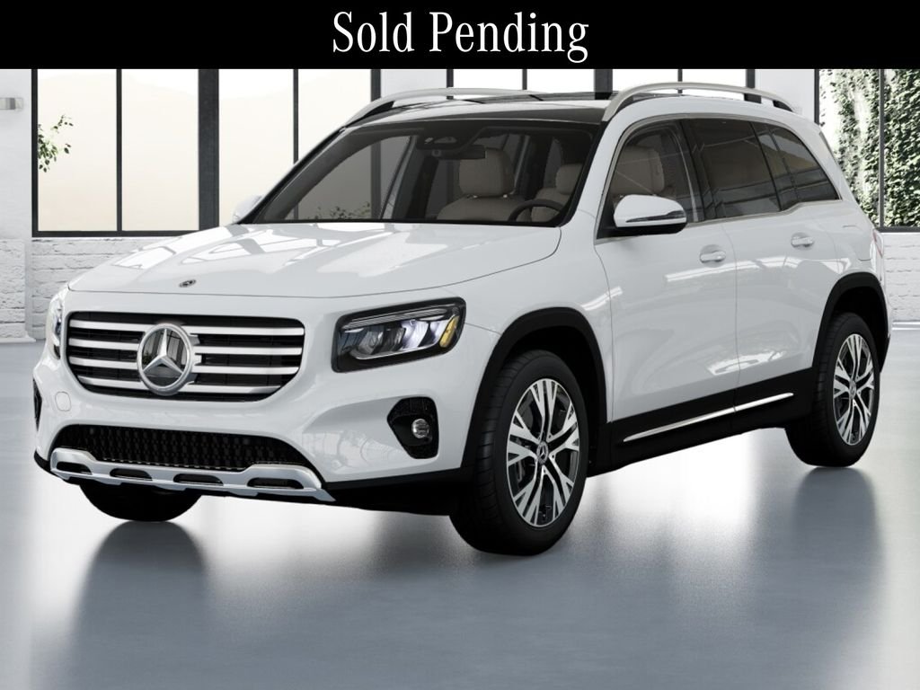 2026 Mercedes-Benz GLB GLB 250 4MATIC's photo