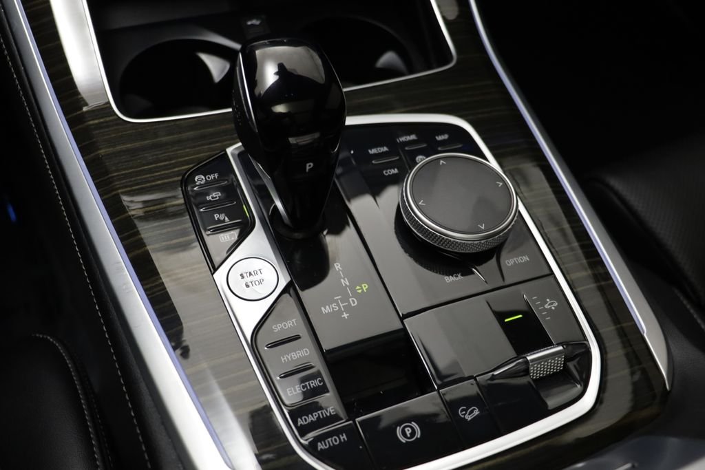 2023 BMW X5 45e - Photo 11