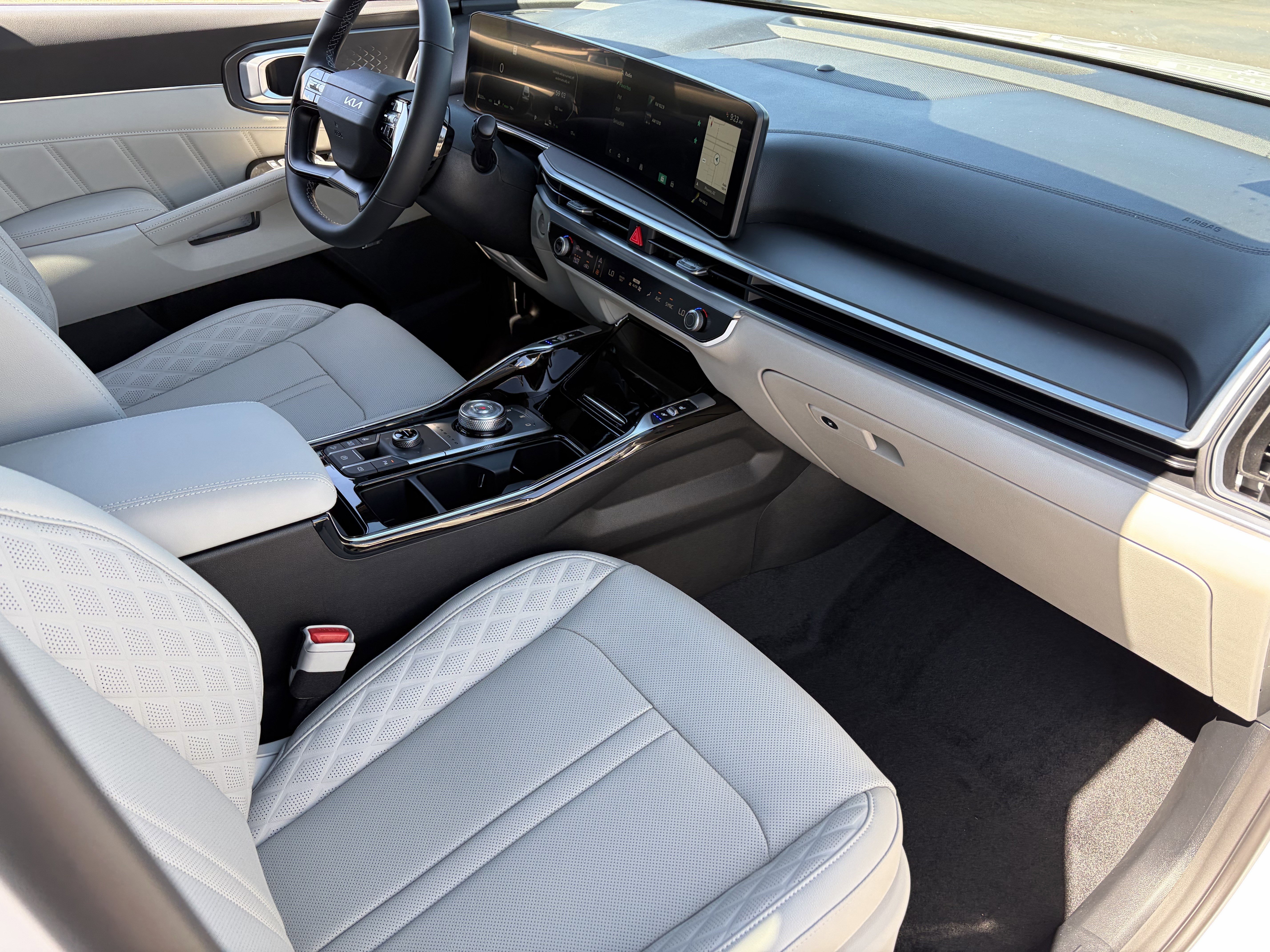 New 2026 Snow White Pearl Kia X-Line SX Prestige AWD image 10