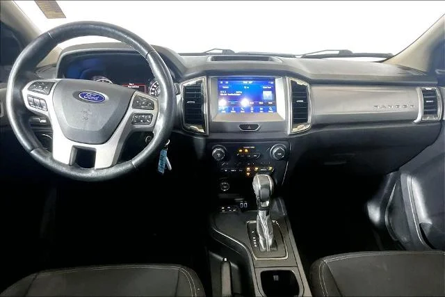 Used 2019 Shadow Black Ford XLT image 37