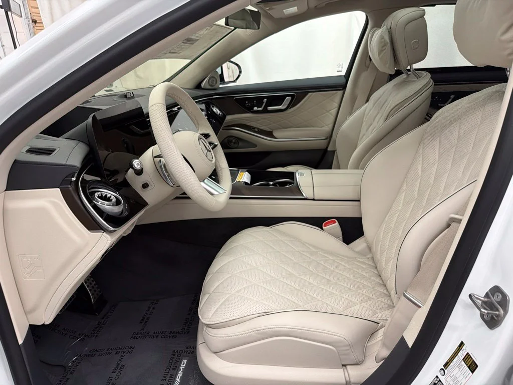 New 2027 White Mercedes-Benz S 580 image 12