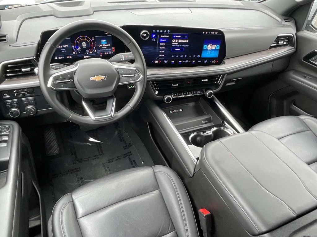 2025 Chevrolet Tahoe LT - Photo 6