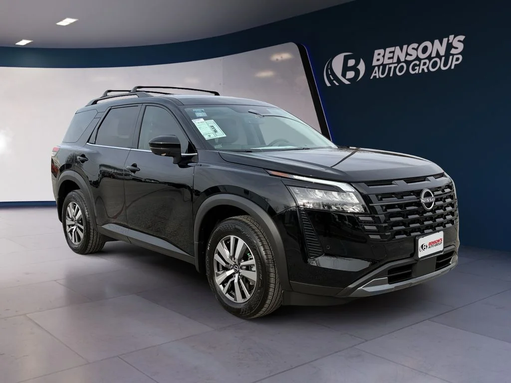 New 2026 Black Nissan SL image 7