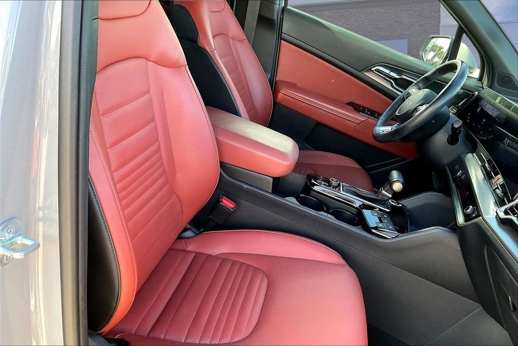 Certified Used 2024 Wolf Gray Kia SX-Prestige image 29