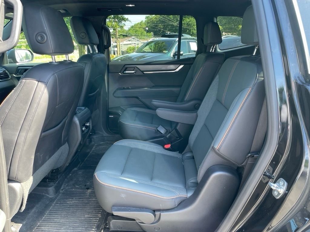 Used 2024 Ebony Twilight Metallic GMC AT4 image 12