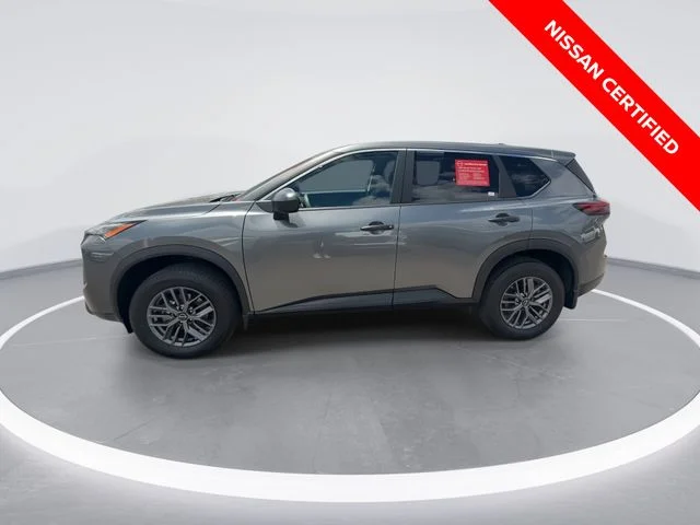 Used 2026 Gray Nissan S image 5