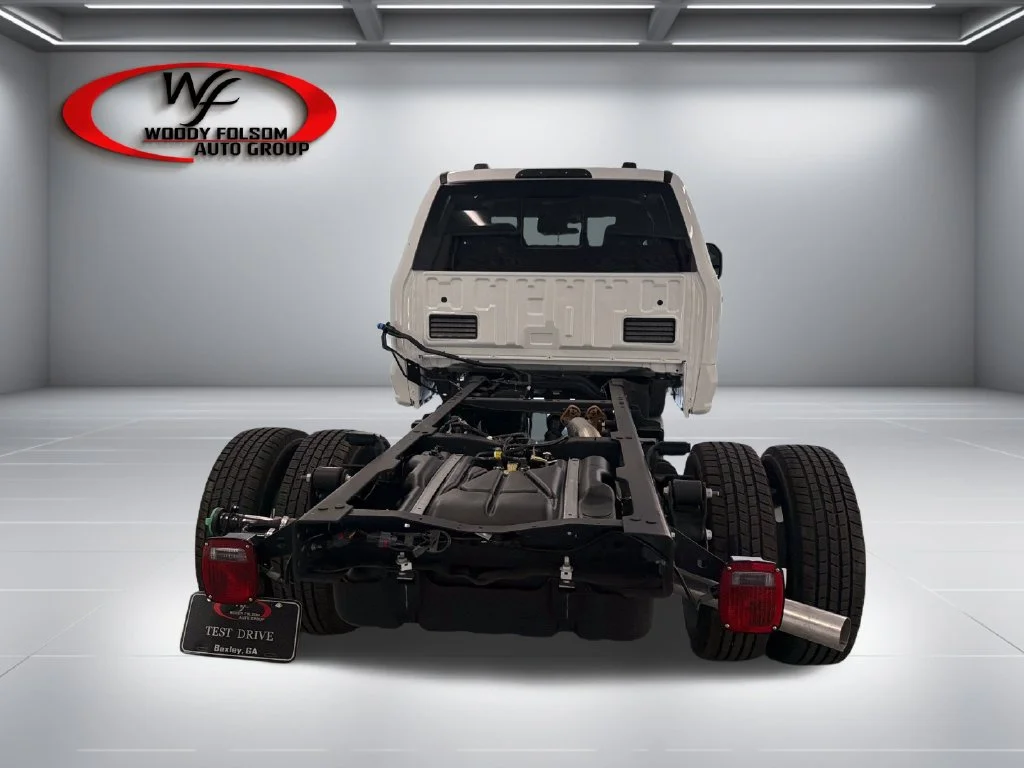 New 2027 White Ford XL image 7