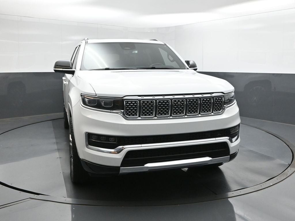 Used 2023 White Jeep Series III image 22