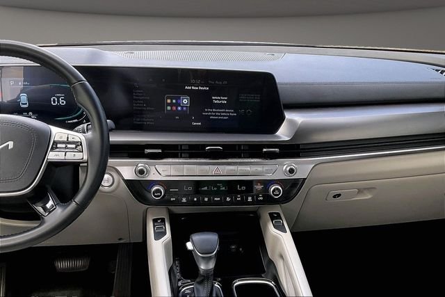 Used 2025 Gray Kia S image 6