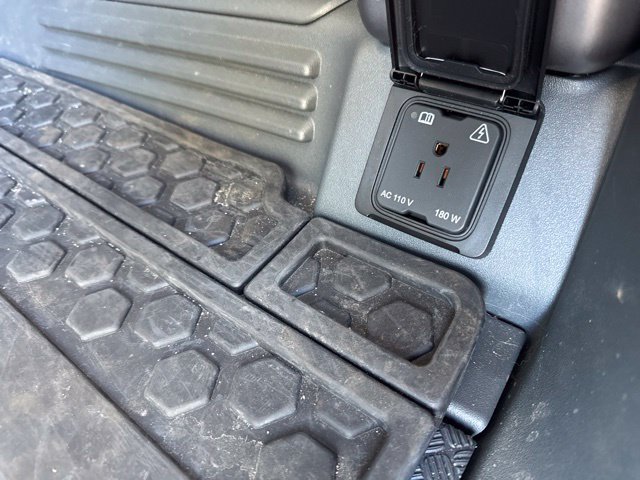 Certified Used 2025 Blue Land Rover S image 13