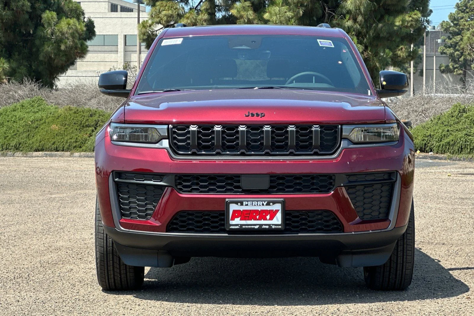 New 2026 Velvet Red Pearl-Coat Exterior Paint Jeep Altitude image 5
