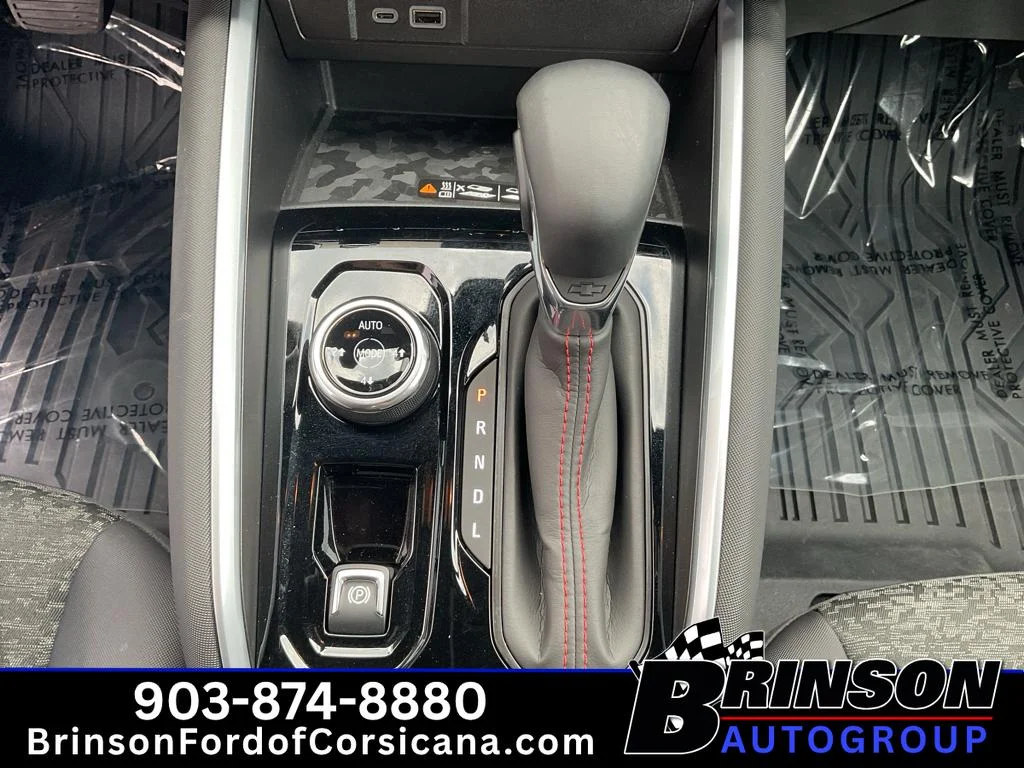 Used 2024 Sterling Gray Metallic Chevrolet 4WD Z71 image 25