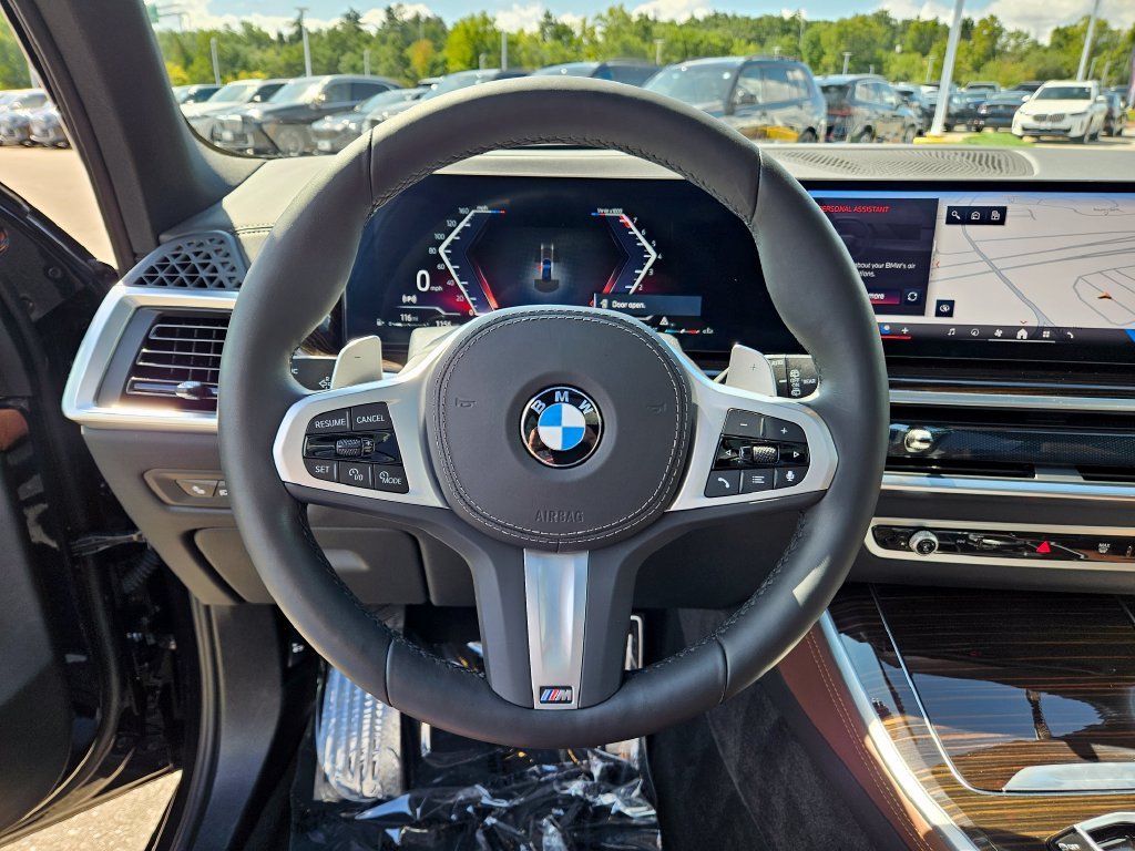 Used 2026 Carbon Black Metallic BMW xDrive40i image 26