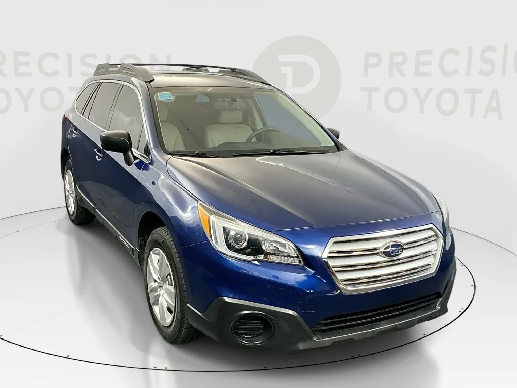 Used 2015 Lapis Blue Pearl Subaru 2.5i image 1