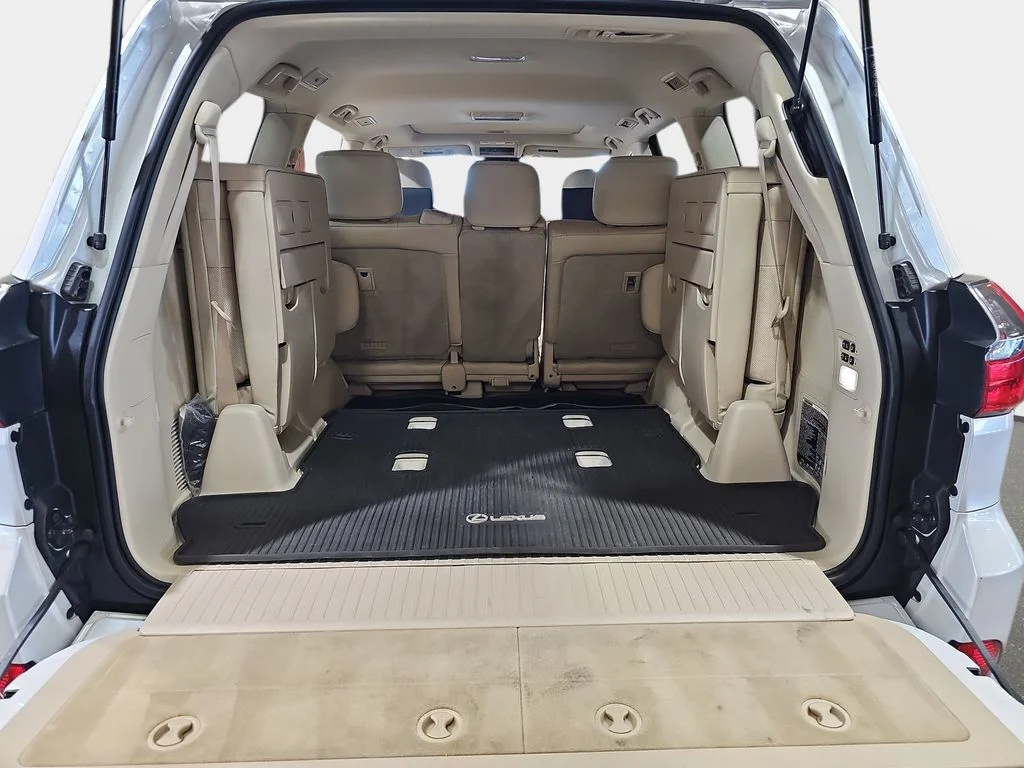 Used 2020 White Lexus 570 image 14