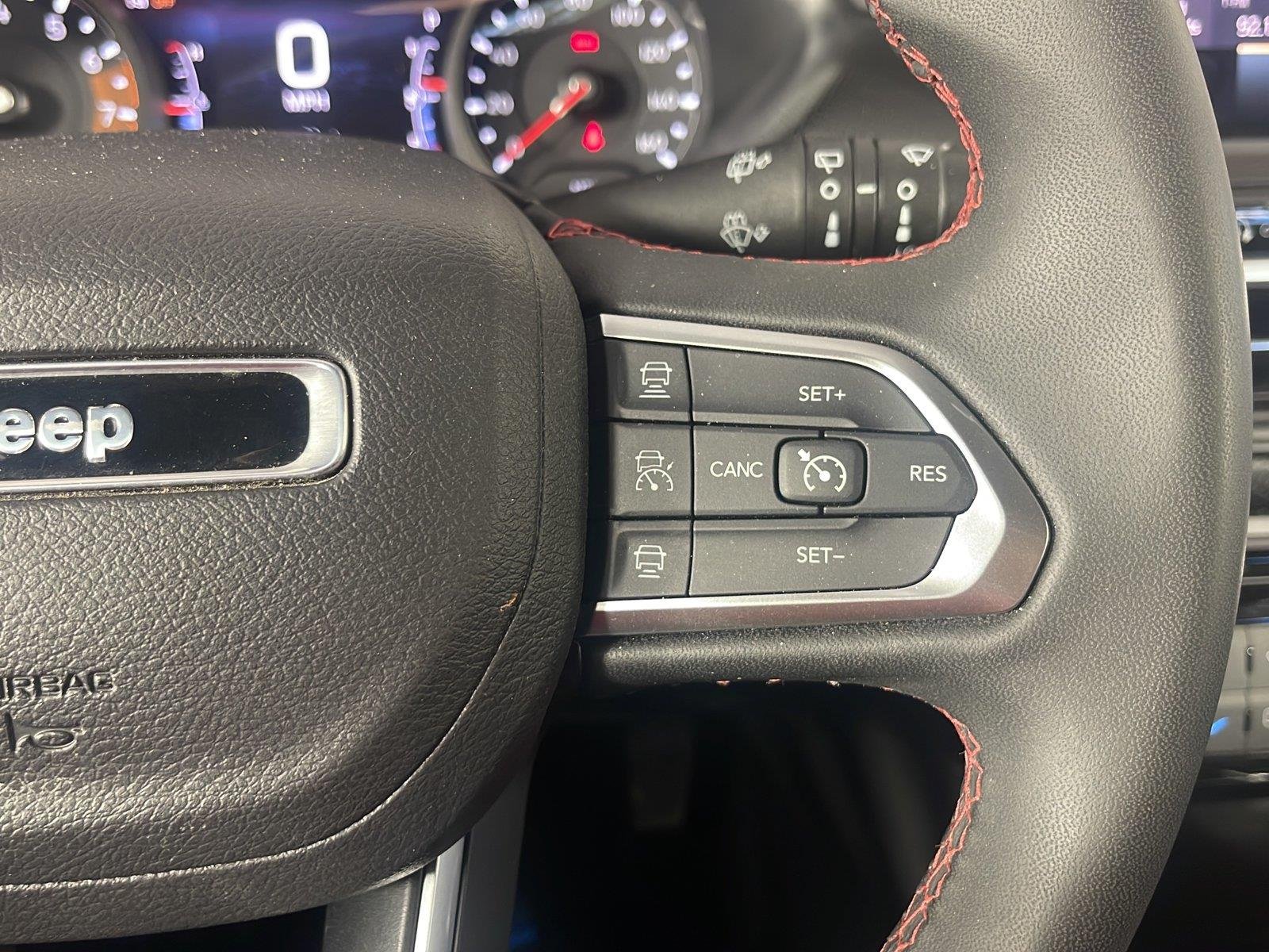 Used 2025 Bright White Clearcoat Jeep Trailhawk image 20