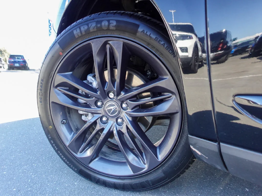 Certified Used 2019 Majestic Black Pearl Acura A-Spec Package image 10