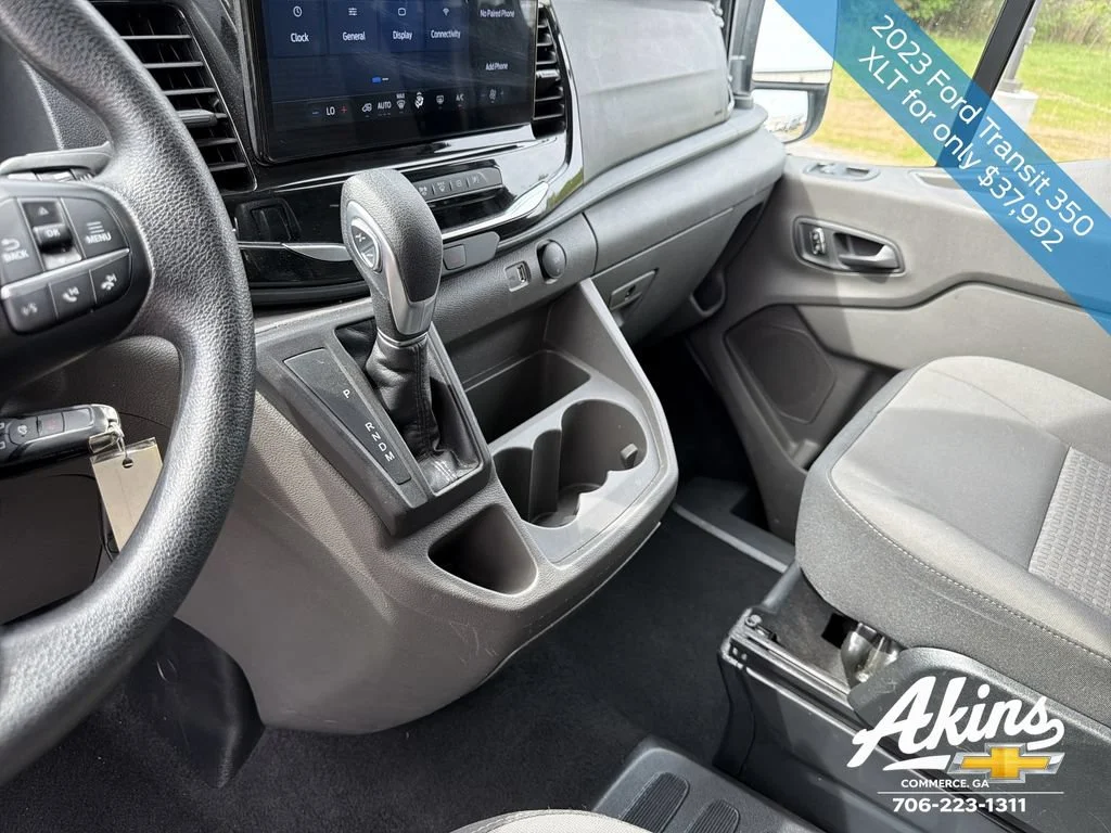 Used 2023 White Ford XL image 16