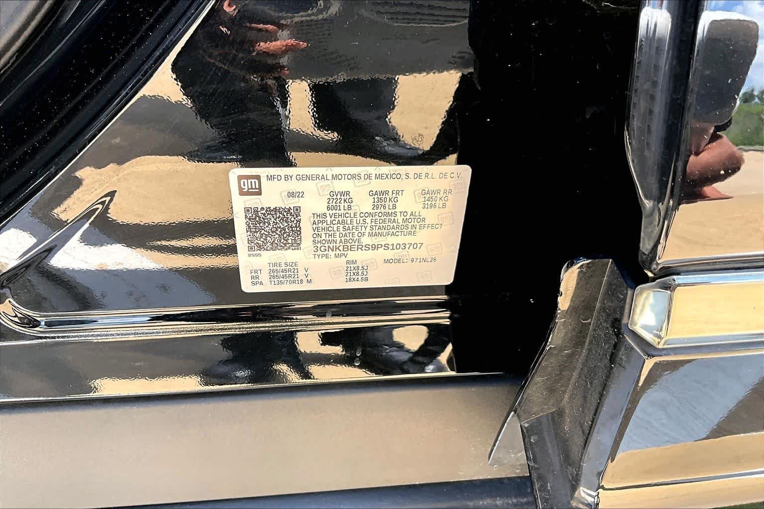 Used 2023 Black Chevrolet RS image 36