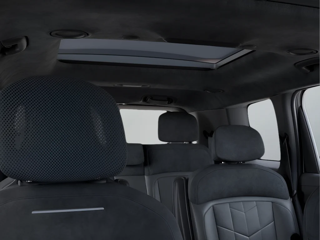 New 2027 White Kia X-Line SX Prestige image 27