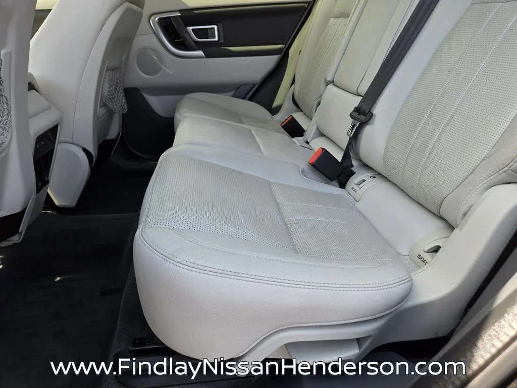Used 2019  Land Rover HSE image 12